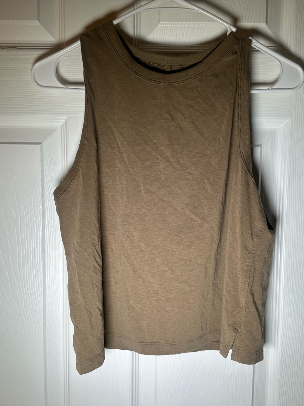 Lululemon  Sleeveless Tank Top in Taupe